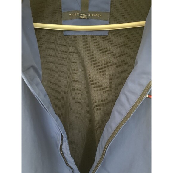 Tommy Hilfiger Men’s Blue Sleeveless Zip Vest Jacket Size L New With Tags - Picture 4 of 6